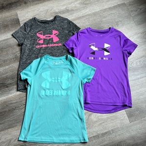 3 pack of girls’ Under Armour athletic t-shirts- size small